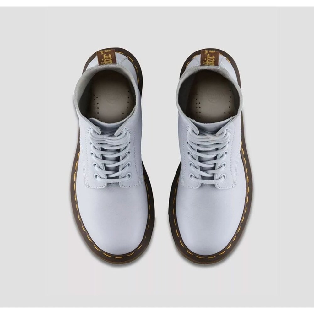 Dr Martens SZ 9 41 Chelsea Boots 1460 Pascal Leather Virginia Light Blue Grunge